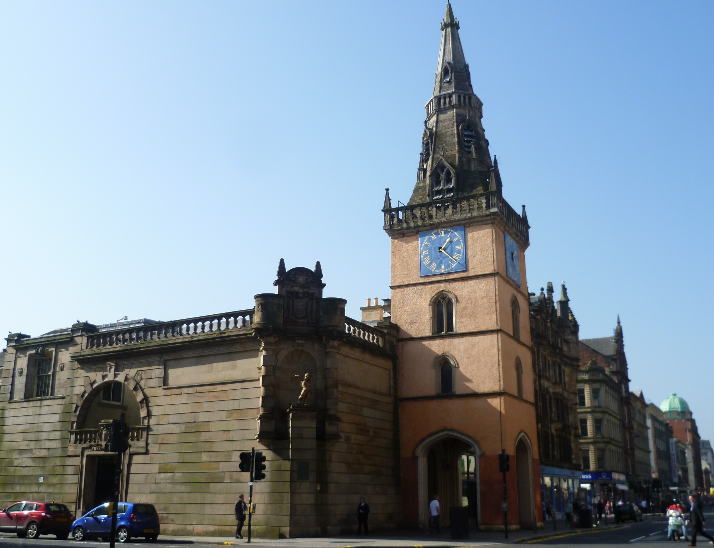 An outside view of Tron Theatre in Glasgow during the day.