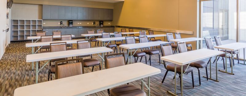 PACE-Creative-Studio-Meeting-Setup-1-800-313
