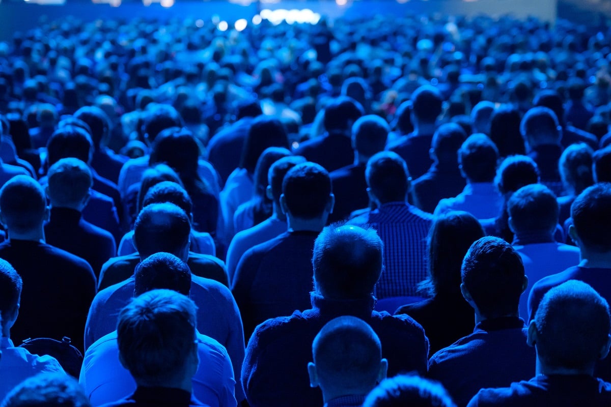 crowd-audience-event-blue-208971313