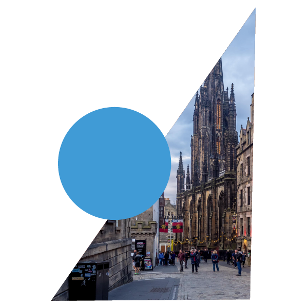 Bustling street in historic Edinburgh