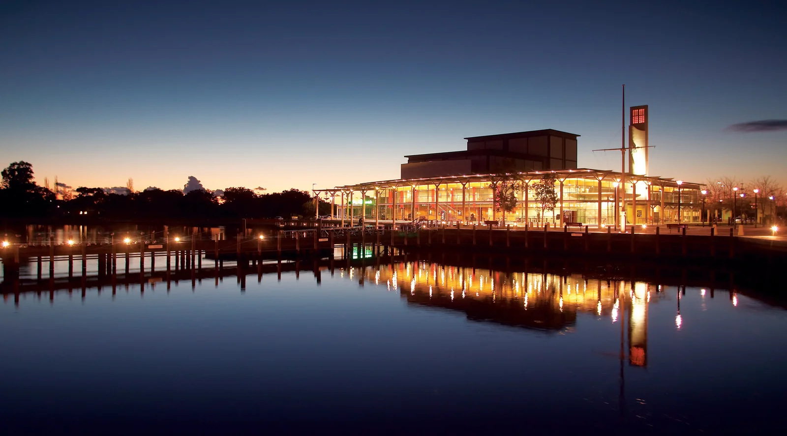 Mandurah Performing Arts Centre Waterfront