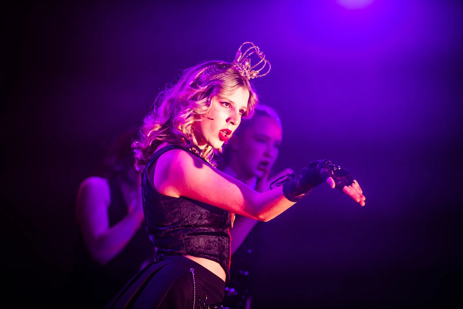 Music Theatre Wichita Spektrix Performer Purple Lighting