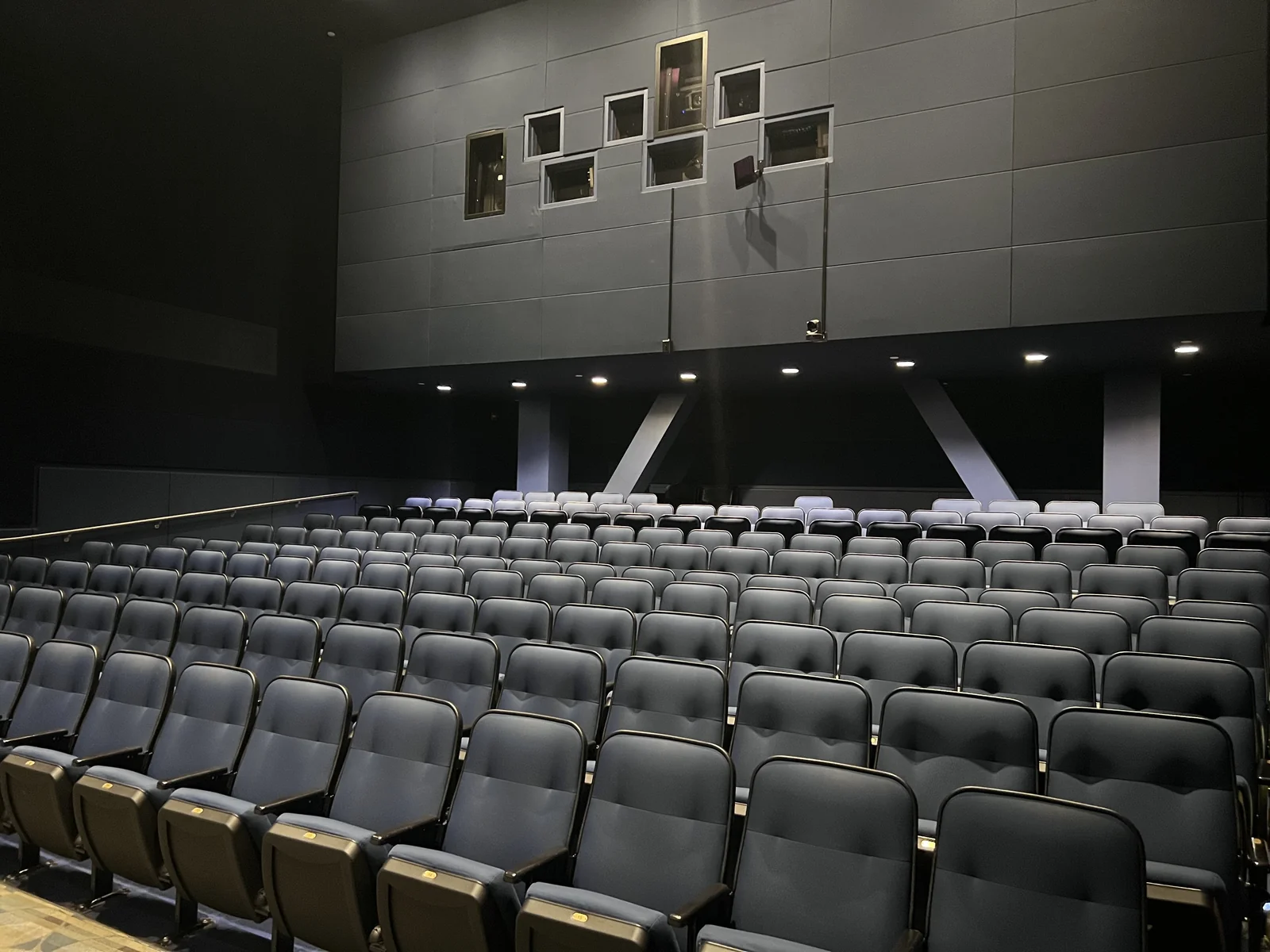 Arts Emerson Black Box Theatre Auditorium Seating