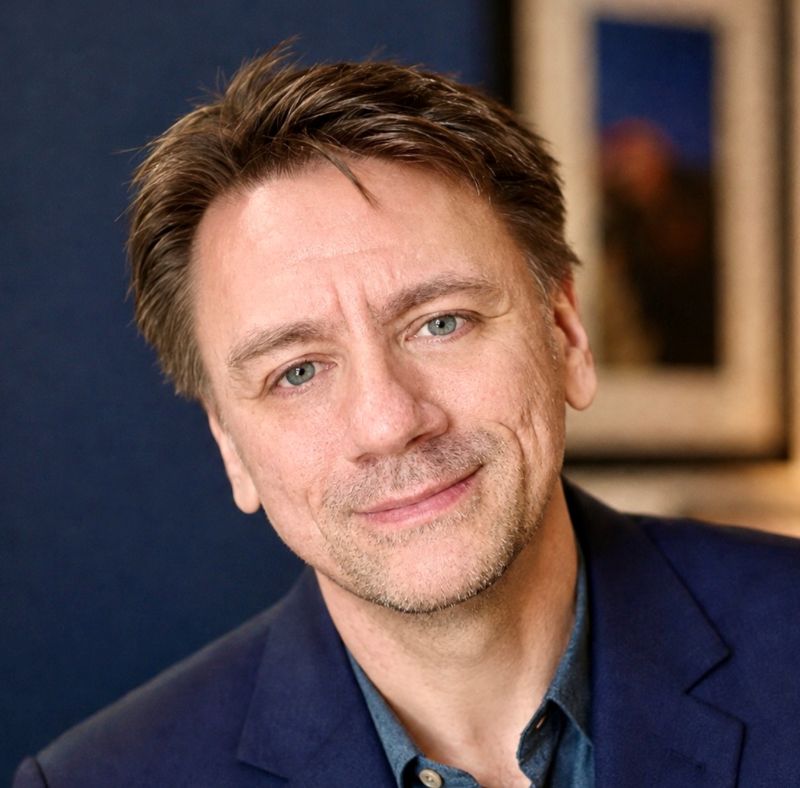Jay Rogers Headshot