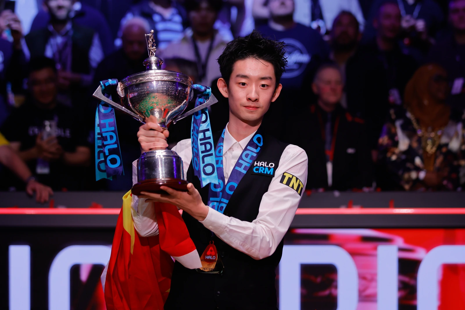 Wu Yize Celebrating With Trophy Sheffield Theatres World Snooker Championship 2026